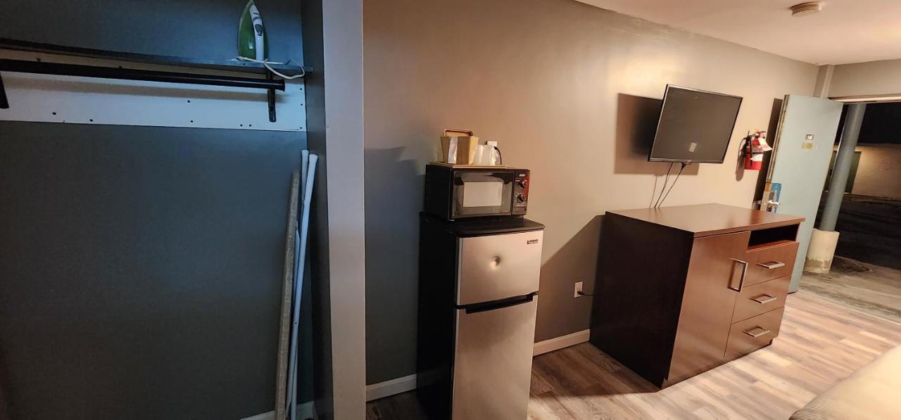 Nashoba Valley Inn & Suites Ayer Экстерьер фото