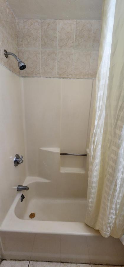 Nashoba Valley Inn & Suites Ayer Экстерьер фото