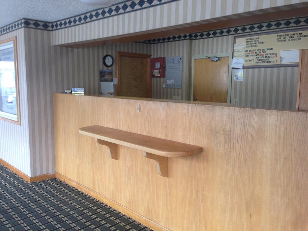 Nashoba Valley Inn & Suites Ayer Экстерьер фото