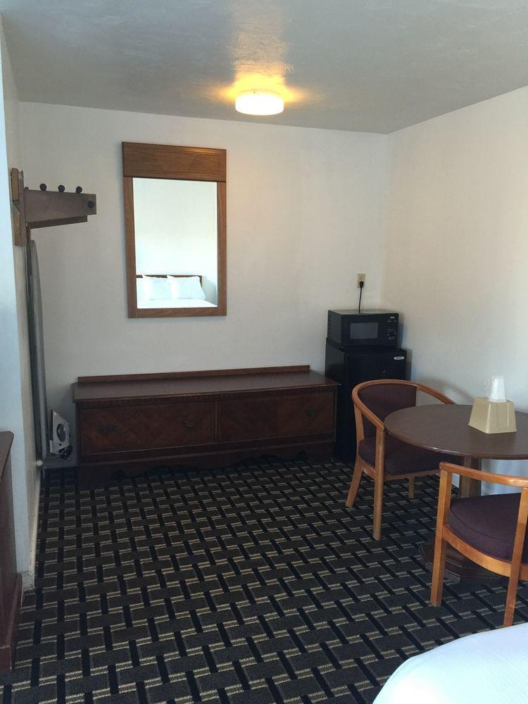 Nashoba Valley Inn & Suites Ayer Экстерьер фото